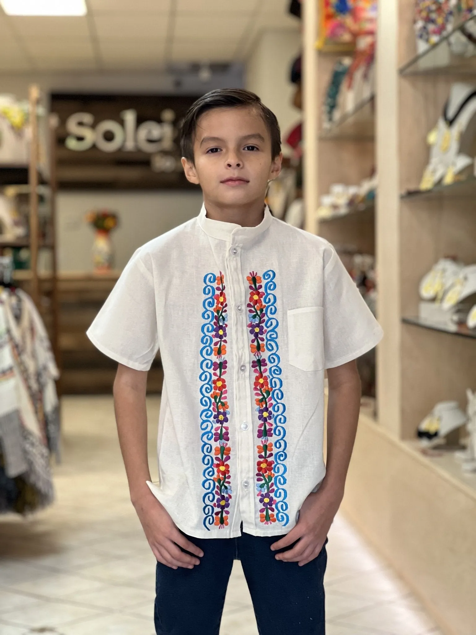 Guayabera Bordada Niño